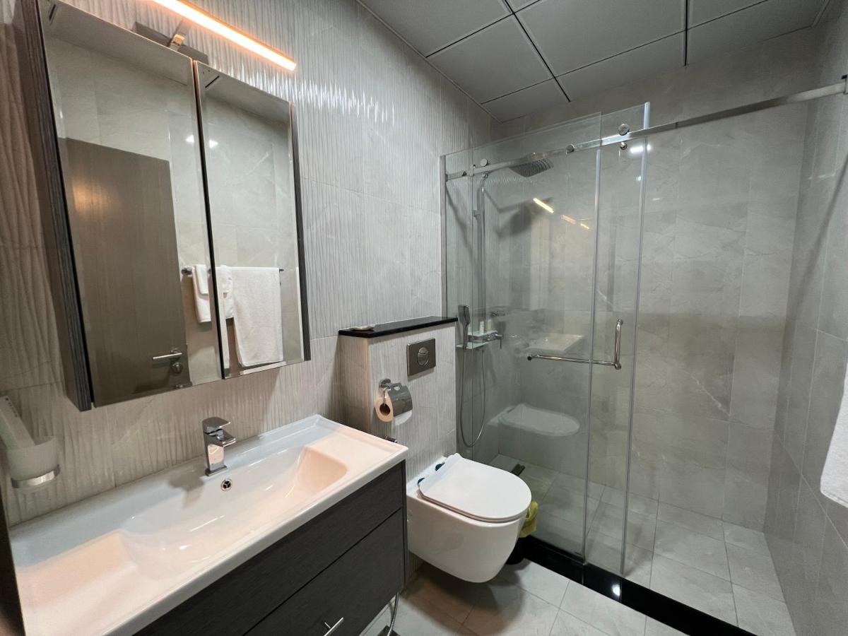 Penrose Place Dubai JVC Extérieur photo