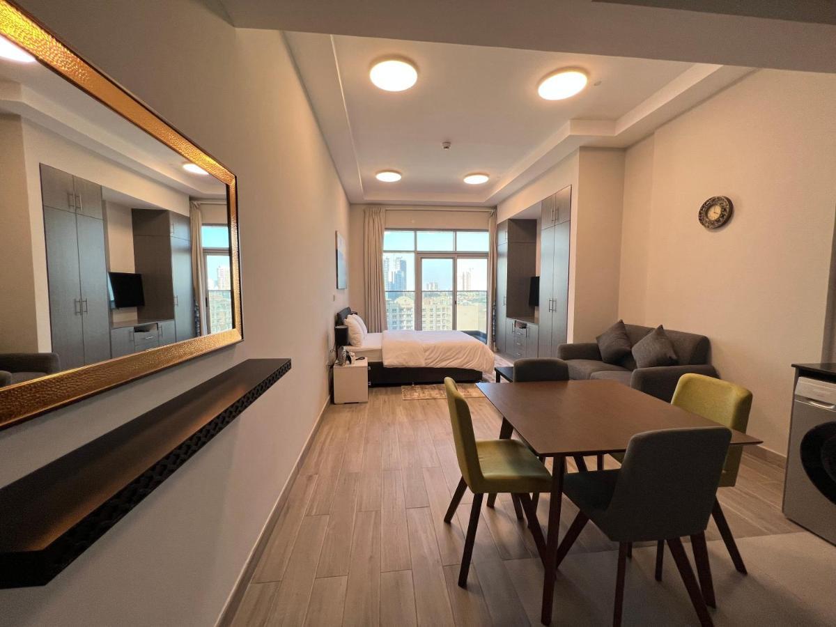 Penrose Place Dubai JVC Extérieur photo