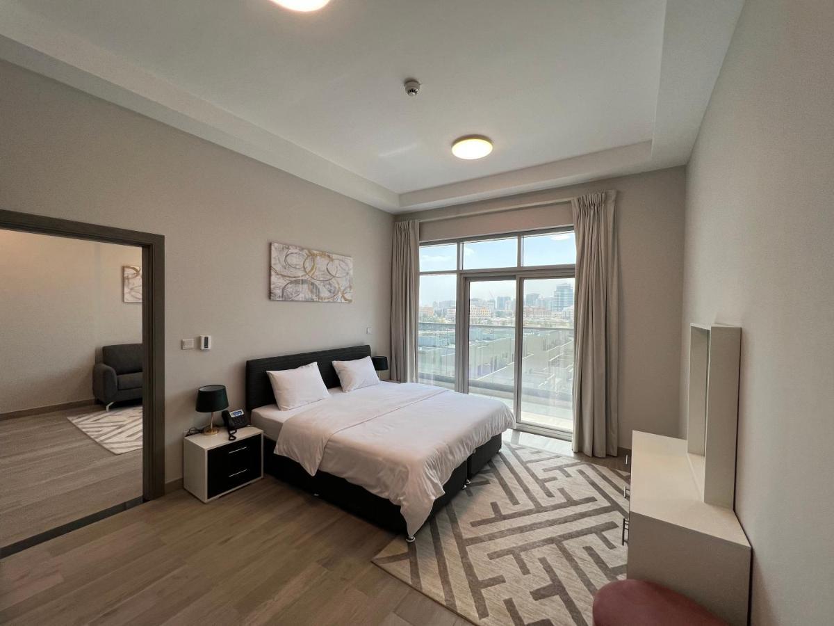 Penrose Place Dubai JVC Extérieur photo