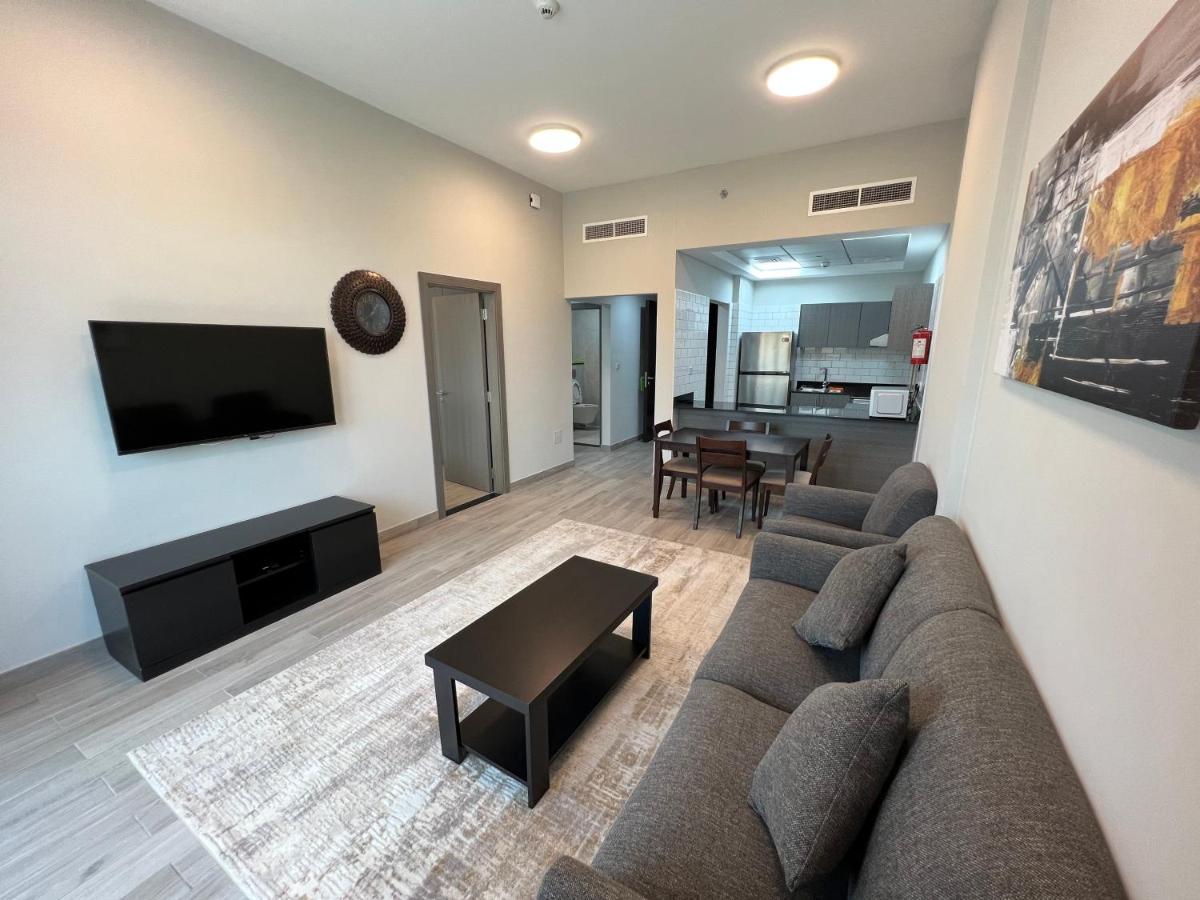 Penrose Place Dubai JVC Extérieur photo